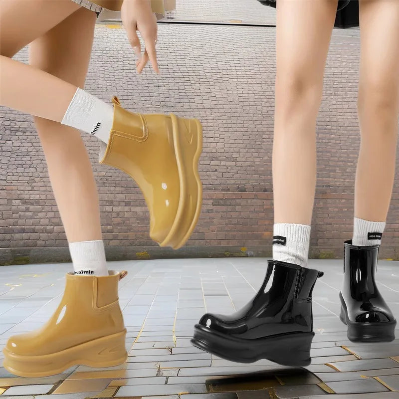 NURIA | BOTINES DE AGUA CON PLATAFORMA